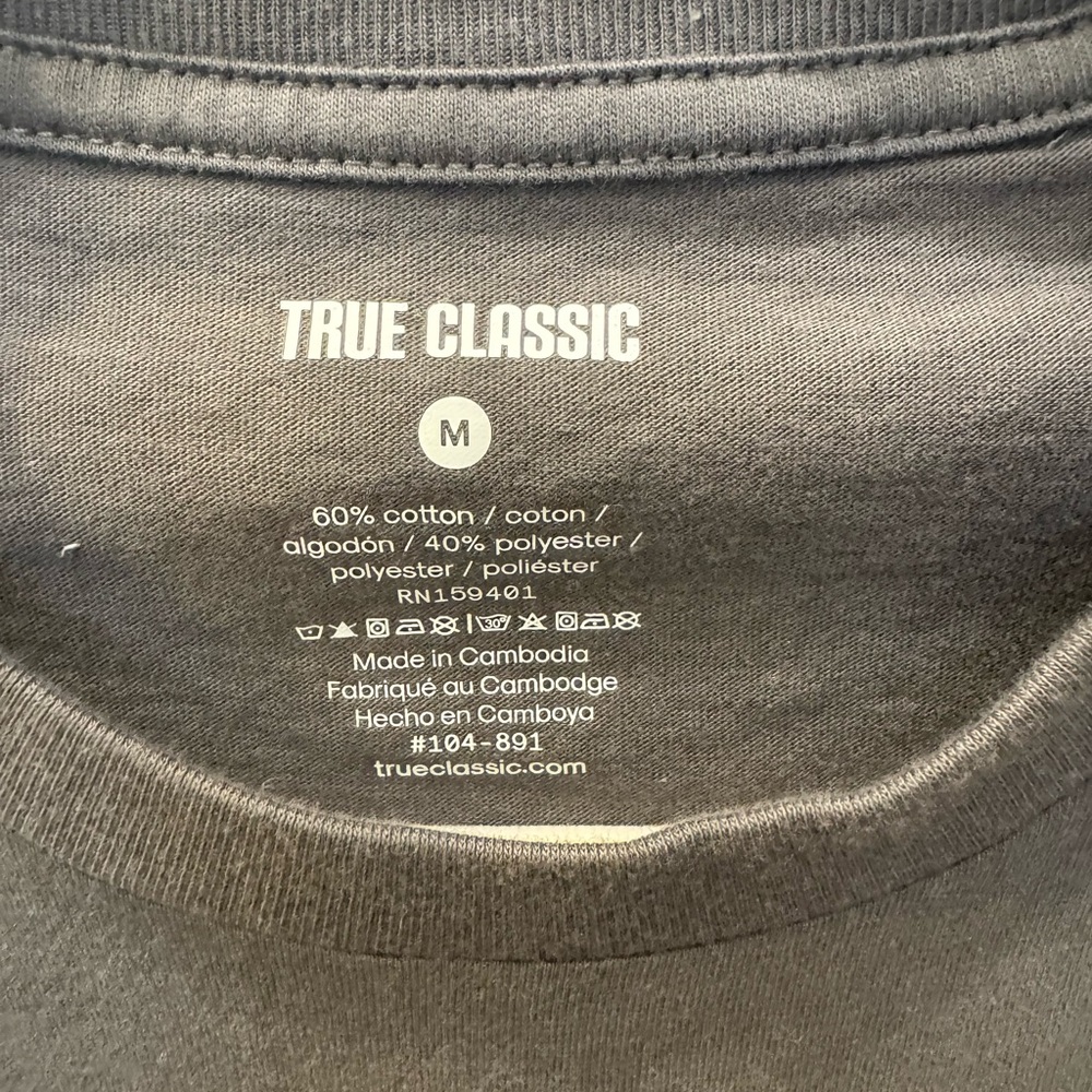 Men's Charcoal Crew Neck T-Shirt *NEVER WORN* - Picture 3 of 4